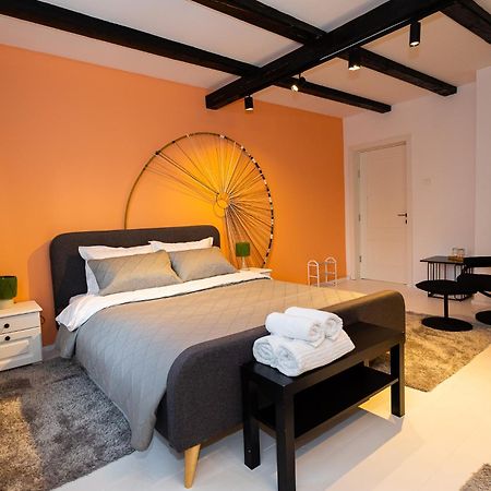 In Longfield Town Bed and Breakfast Câmpulung Moldovenesc Εξωτερικό φωτογραφία