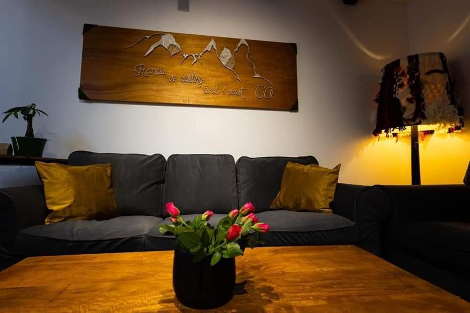 In Longfield Town Bed and Breakfast Câmpulung Moldovenesc Εξωτερικό φωτογραφία